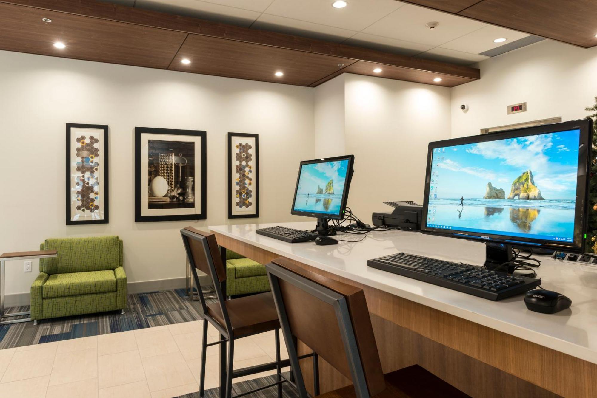 Holiday Inn Express & Suites Victoria-Colwood By Ihg Langford Ngoại thất bức ảnh
